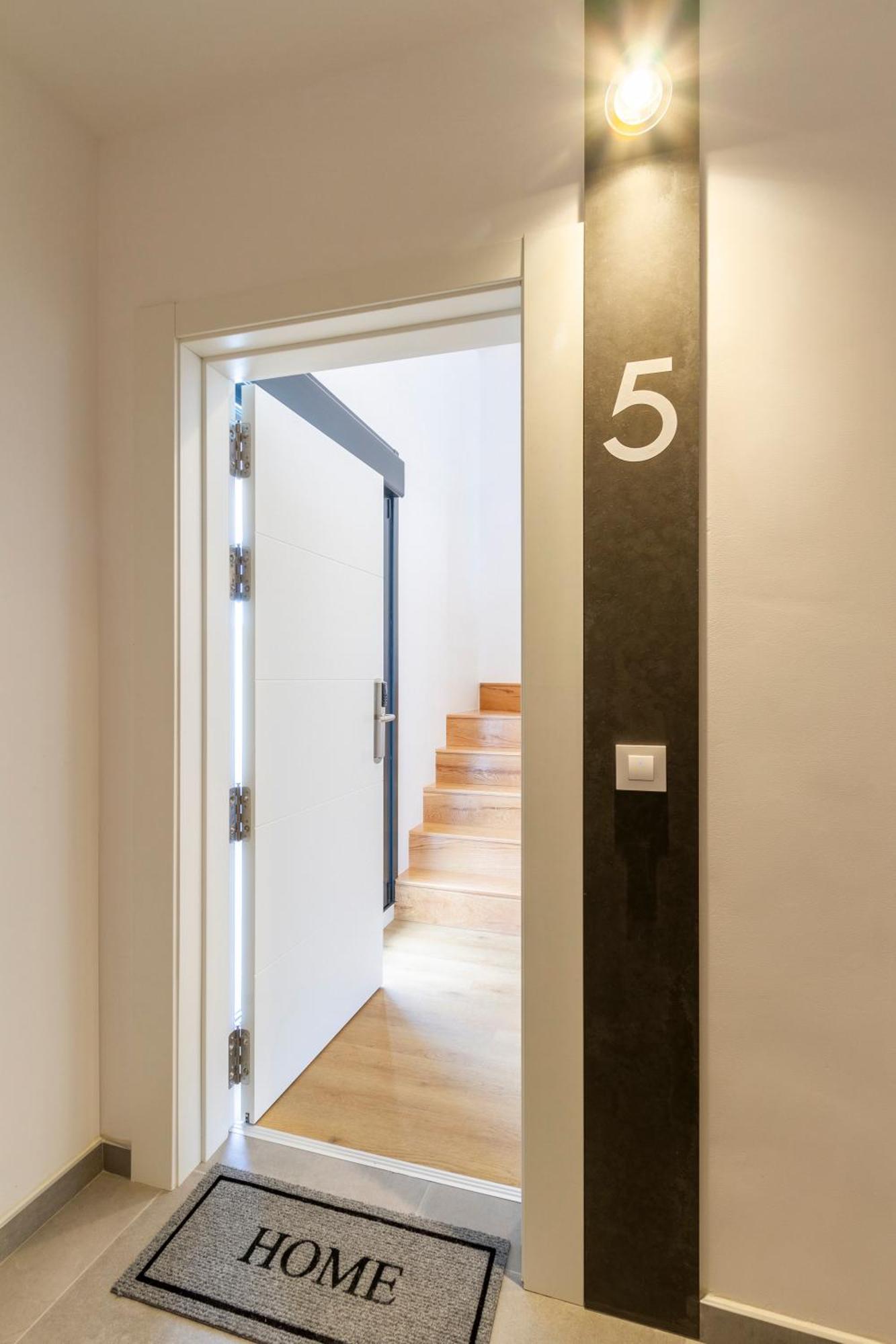 Urbanfive Apartamentos Ourense Centro Kültér fotó