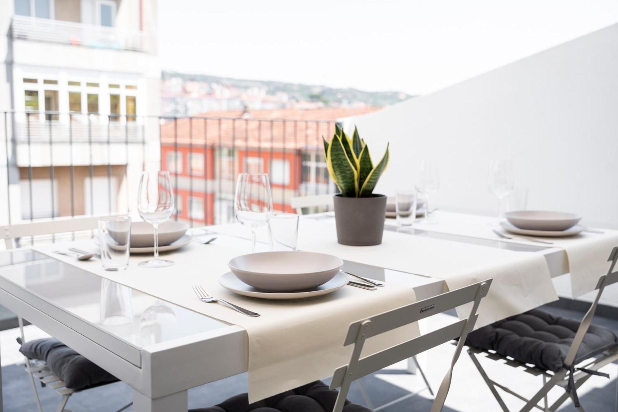 Urbanfive Apartamentos Ourense Centro Kültér fotó